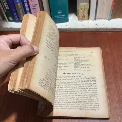 II Sách Xưa: Bài Học Về Ngôn Ngữ Và Văn Minh Pháp - Ban Tu Thư Tuấn Tú - 1966 925924