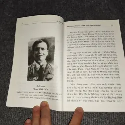 ANH HÙNG TRONG CHIẾN DỊCH ĐIỆN BIÊN PHỦ - LÊ HẢI TRIỀU 991138
