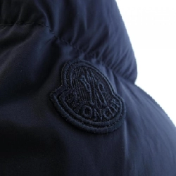 Áo khoác lông vũ MONCLER 641096