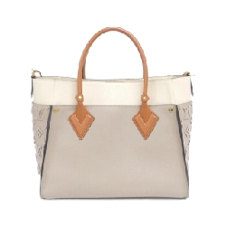 Túi Louis Vuitton On My Side MM M53825 614547