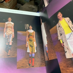 Prada catwalk 445547