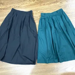 Chân váy Nhat đen va xanh (mua 1 tặng 1)