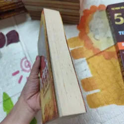 📕 ĐƯỜNG TRẦN – NGỌN LỬA KHÔNG BAO GIỜ TẮT (TRẦN TỐ NGA) – BẢN CÓ CHỮ KÝ TÁC GIẢ - K4 1017977