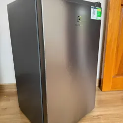 🔥 TỦ LẠNH ELECTROLUX 94L – GẦN NHƯ MỚI 99% – TIẾT KIỆM ĐIỆN – GIÁ TỐT 1031829