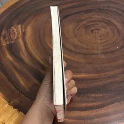 II Phật Giáo: Thiền Sư Và Em Bé 5 Tuổi - Thích Nhất Hạnh - 2022 1001702