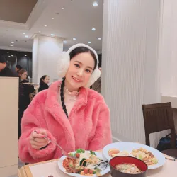 Áo lông màu Hồng lên hình xinh lắm. Đã qua sử dụng 1 lần mặc rất ấm 764638