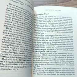 The contemporary christian (Applying God's word to today's world) (preloved book) 722880