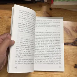 II Truyện Ngắn Trẻ 2010: Không Phải Là Chuyện Tình - Nguyễn Anh Vũ (Tuyển Chọn) - 2011 698127