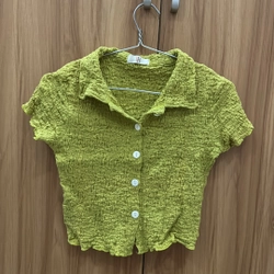 Áo vải xốp xanh lá có cổ