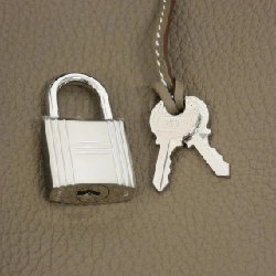 Túi đeo vai Hermès Akkad PM 083589CK - Hàng hiệu Chính hãng 768436