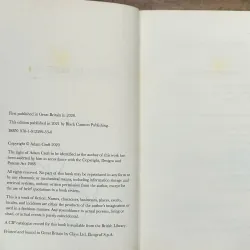 What Lies Beneath - Adam Croft 736189