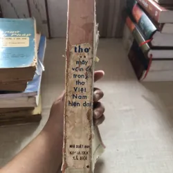 Thơ và mấy vấn đề trong thơ Việt Nam hiện đại 993463