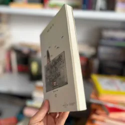 Sách Yêu Một Người Là Điều Giản Đơn? ⭐ 706724