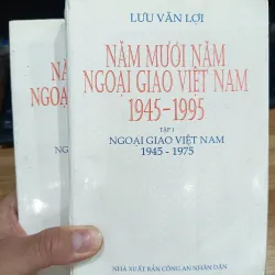 Năm mươi năm ngoại giao Việt Nam bộ 2 cuốn