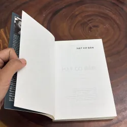 II Tiểu Thuyết: Hạt Cơ Bản - MICHEL HOUELLEBECQ - 2006 976268