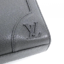 Túi xách Louis Vuitton Taiga Slim Briefcase M30810 617355