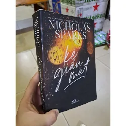 [Sách Cũ SCGR] Kẻ giấu mặt Nicholas Sparks mới 90% 2018 HCM0308 Văn học nước ngoài