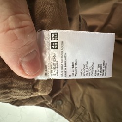 Quần kaki Uniqlo màu nâu chính hãng 22717