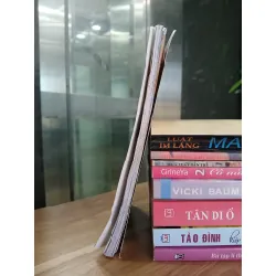 Lớp học Mật Ngữ 8 – Đặc sản hoa học trò – Nhiều tác giả 558500