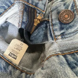 Quần sọt Levi’s 550 1032555