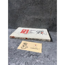 Con giai phố cổ- Nguyễn Việt Hà- sách lưu kho, mới 75% 790608