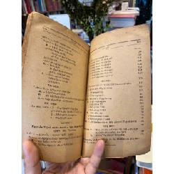 Sử Việt Nam, Đệ Lục - Lê Hữu Thu 931977