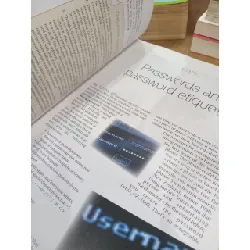 Using MIS - David Kroenke & Tony Hooper