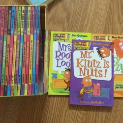 My weird school Level 1 (Sách nhập) - 21-book box set + File Mp3 745166