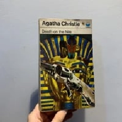 DEATH ON THE NILE - Agatha Christie