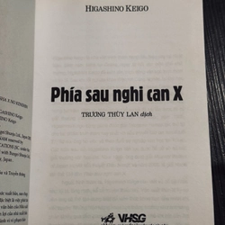 Phía sau nghi can X 472305
