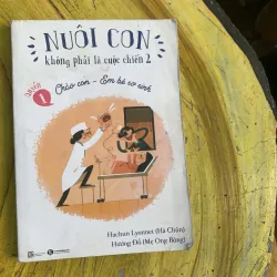 COMBO : NHÀ CÓ EM BÉ & DINH DƯỠNG TRẺ SƠ SINH VÀ TRẺ NHỎ TẶNG KÈM HAI CUỐN NUÔI CON 746490