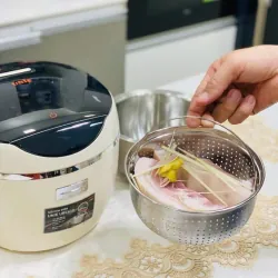 Nồi cơm điện tử UNIE URC612 , nấu cơm giảm đường, lòng nồi inox, dung tích 1,2L 791500