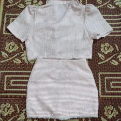 Áo và chân váy hồng 1025298