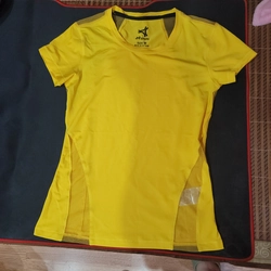 Áo Thể Thao màu Vàng Size M co dãn siêu đẹp