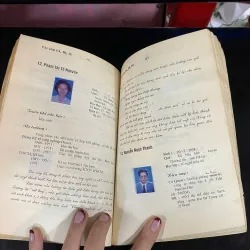 Kỷ niệm của Hội Cựu học sinh khóa 1 (1955-1956) và khóa 2 (1956-1958). 936223
