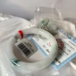 Vòng tay ngọc cẩm thạch myanmar type A