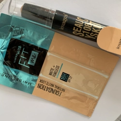 Pass kem nền Maybelline FIT ME 5g và cây tạo khối che khuyết điểm 277528