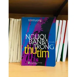Người đàn bà trong thu tím - Trầm Hương