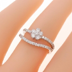 Nhẫn kim cương hoa K18WG 0.40CT 670675