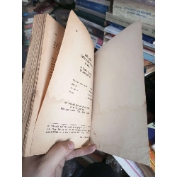 Cuộc sống, cuộc chiến tranh tranh và rồi... 1991 Sách văn học KSX1004 1007961