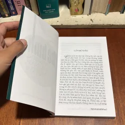 II Phê Bình Văn Học Việt Nam Hiện Đại - Trịnh Bá Đĩnh - 2011 907602