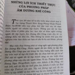 Âm Dương Khí Công của tác giả Bùi Quốc Châu. 
Đây là một phương pháp luyện thở do Giáo sư, 695730