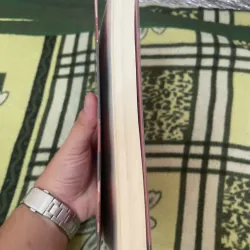 Sự Cứu Rỗi Của Thánh Nữ - Higashino Keigo, Mới 80% (có xước bìa) (Hoi) 1040400
