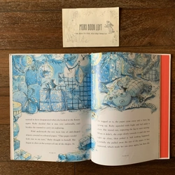 Sách ngoại văn Christmas Treasury, Used, Bìa cứng 360724