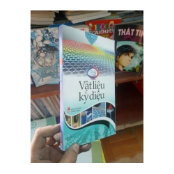 Vật liệu kỳ diệu 2013