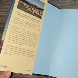 The Dogs of Windcutter Down: One Shepherd's Struggle for Survival
David Kennard 723317