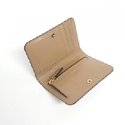 【Sản phẩm mới】Chloé CHC24WP447 O16 Ví đựng tiền xu 621817