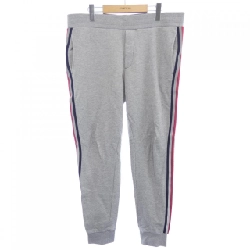 MONCLER F20918H71700 Quần - Hàng hiệu Chính hãng