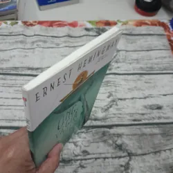 Ông già và Biển cả. Enest Hemingway. Lê Huy Bắc dịch 596160