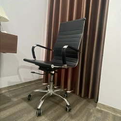 Pass ghế Trưởng phòng mua mới hơn 700k pass 200k 